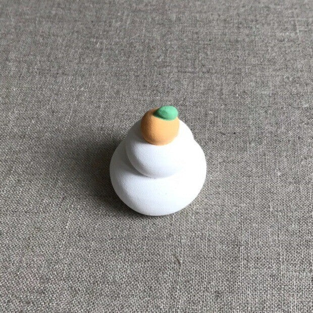 Japanese Ceramic Figurine – Kagami Mochi