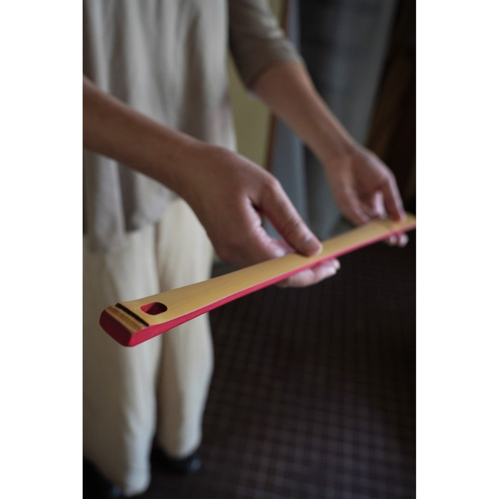 Japanese Shoe Horn – White Bamboo, Shoe Lifter, Gift
