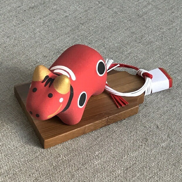 Japanese Ceramic Figurine – Akabeko