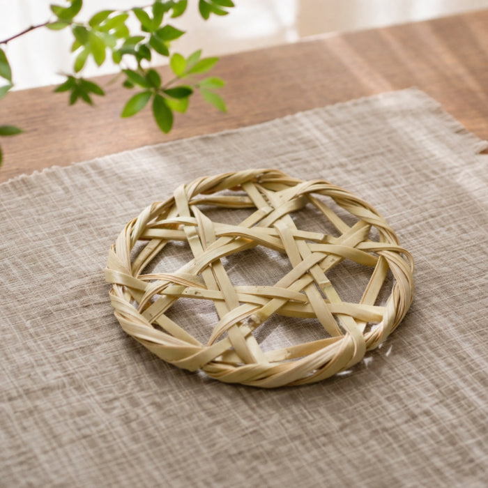 Japanese Bamboo Trivet – Hand-Woven Pot Holder Mat, Kitchen Gift