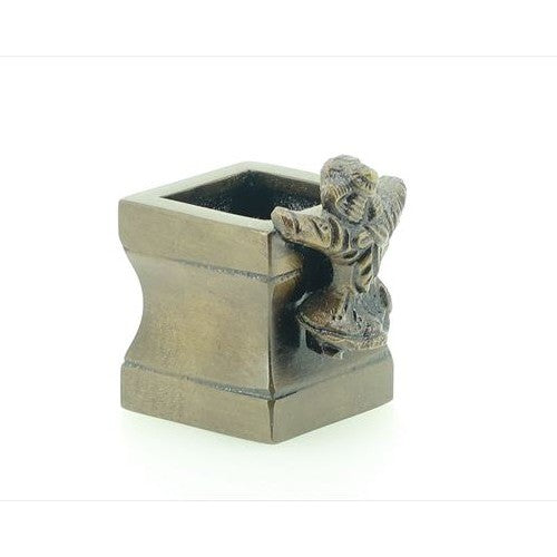 Japanese Tea Ceremony Accessories – Futaoki Lid Rest - Ikkanin Resting Figure