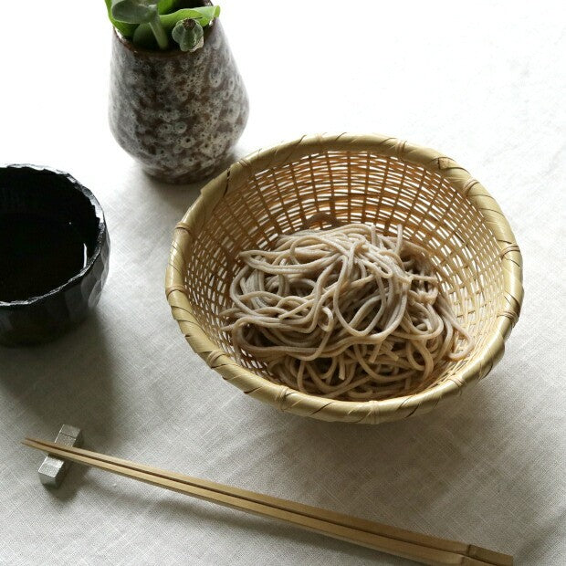 Japanese Bamboo Zaru Tray – Raised Foot