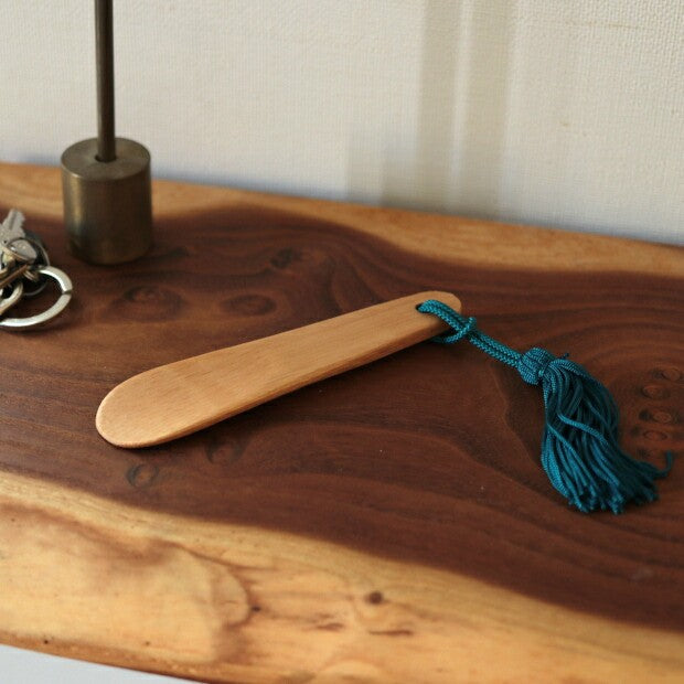 Japanese Shoe Horn – Shoe Lifter, Gift